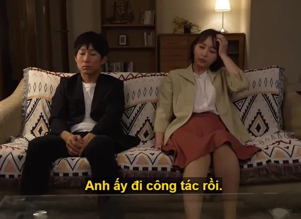 link sex trần hà linh Buồn vì ông xã muốn ly hôn, bà xã đi họp lớp rồi dẫn cậu bạn học về nhà địt